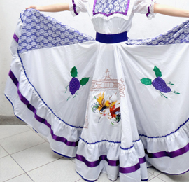 Vestido típico de AguascalientesDamas El Faraón