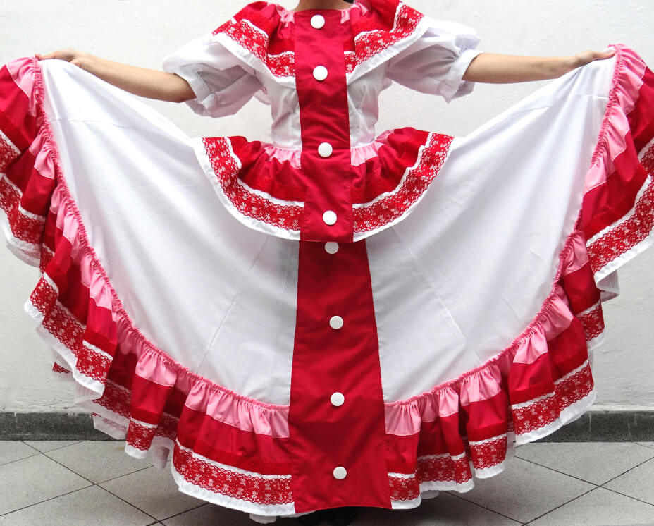 Vestido típico de Colima